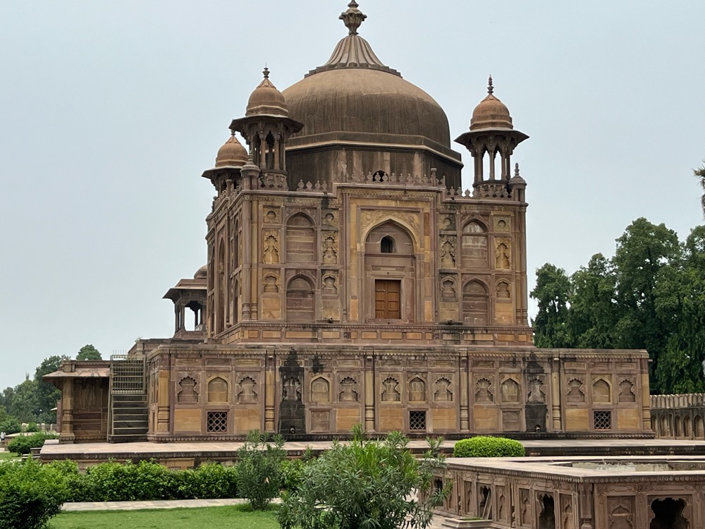 Four Tombs and a Family Feud: Walking Through Khusro Bagh